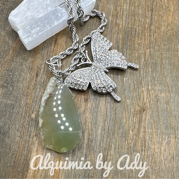 Maximalist statement silver Fluorite huge pendant butterfly 14” choker necklace - Picture 2 of 8